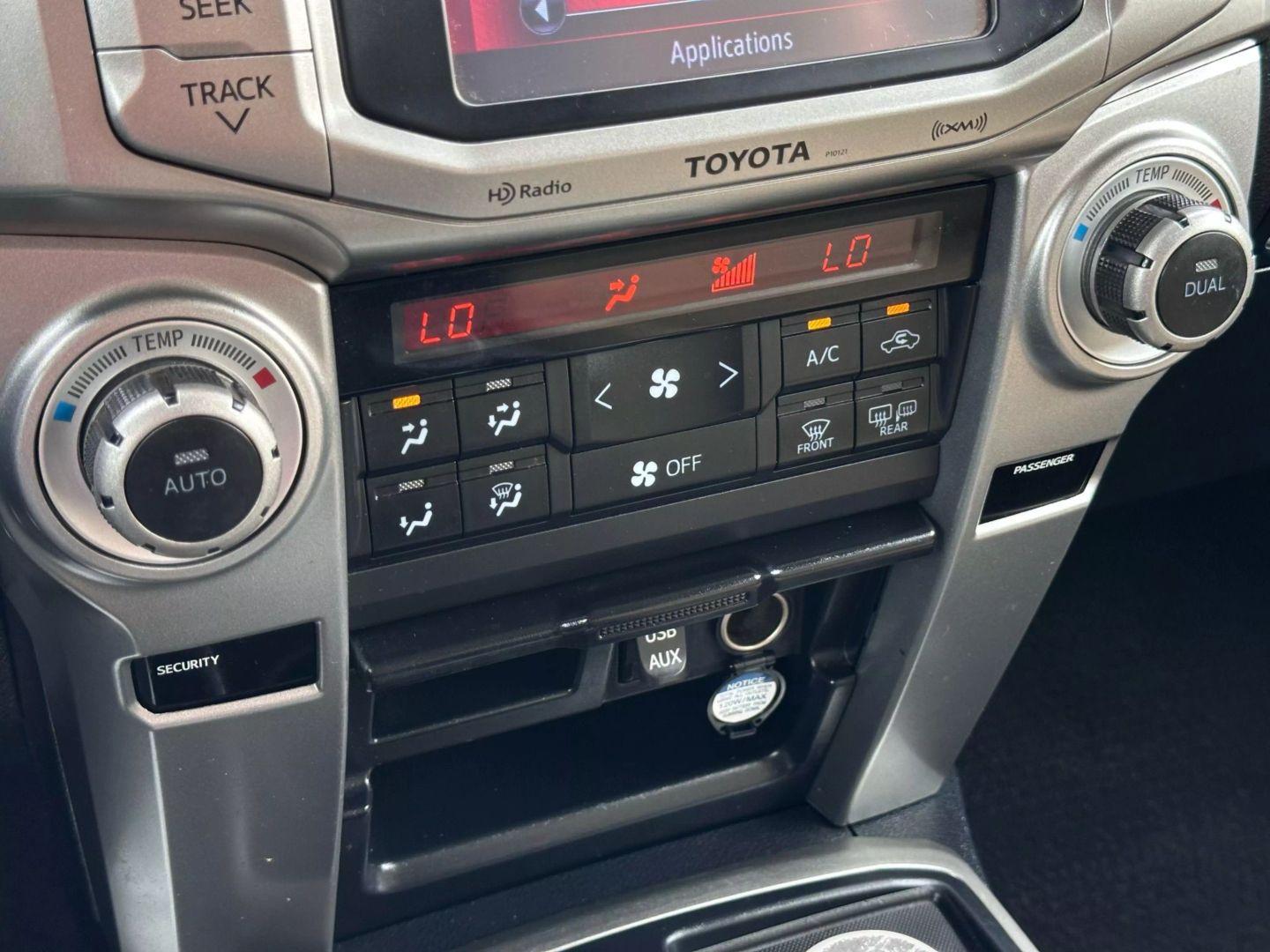 2013 Toyota 4runner - Image 35