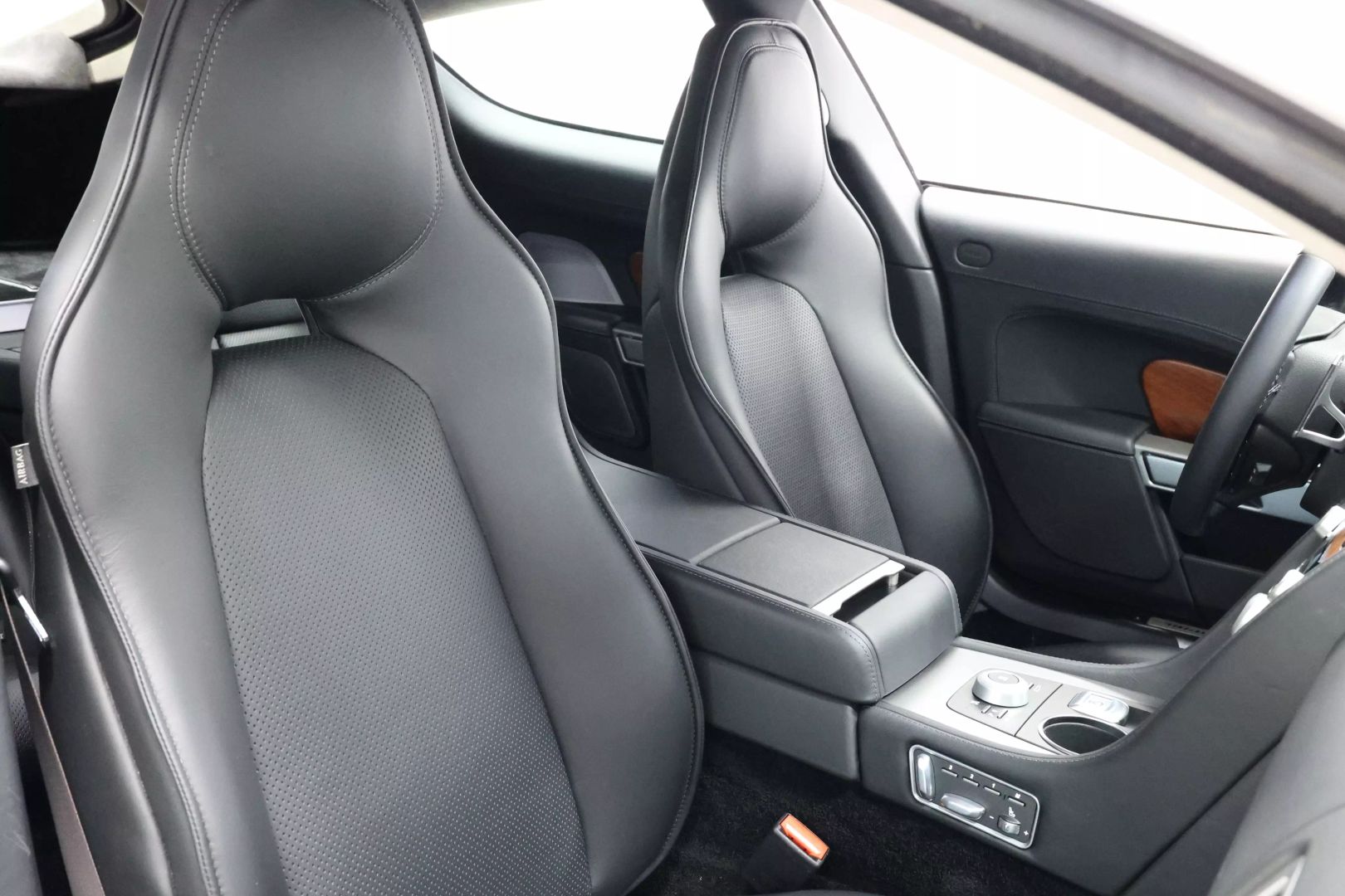 2011 Aston Martin Rapide - Image 92