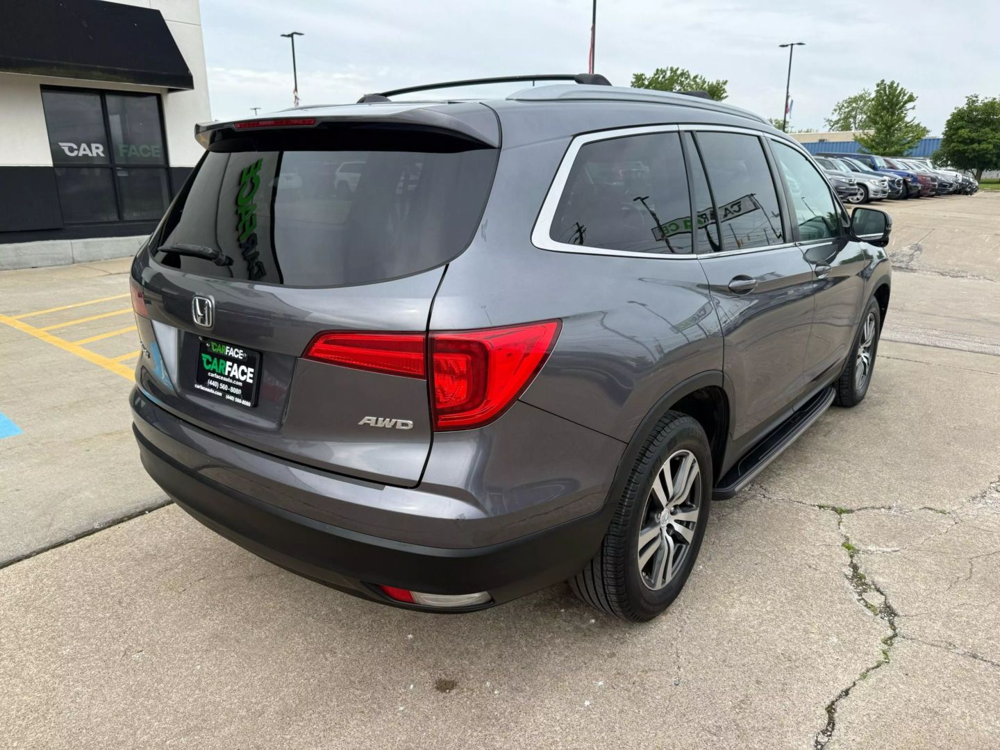 2016 Honda Pilot - Image 17