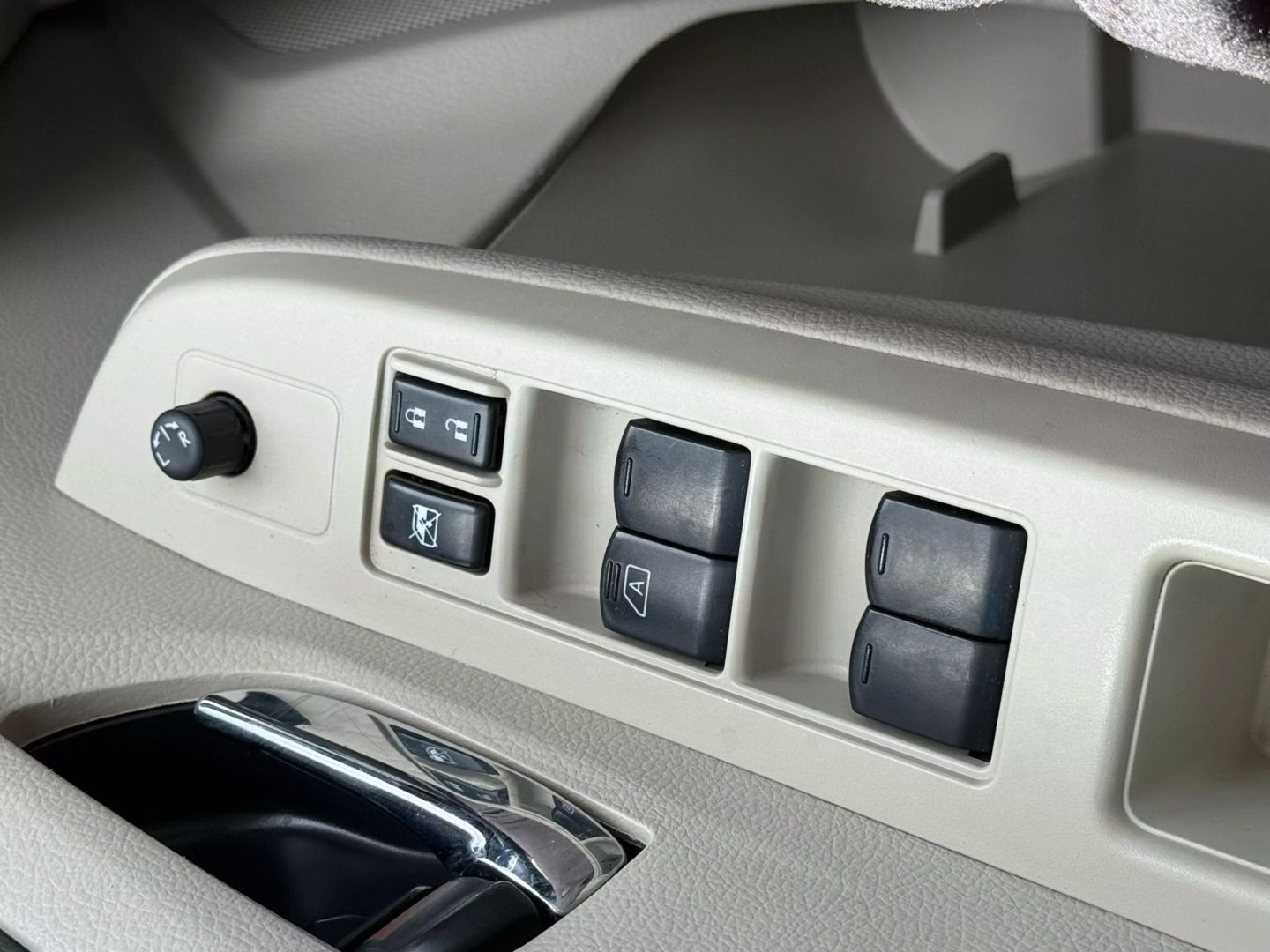 2013 Subaru Xv Crosstrek - Image 34