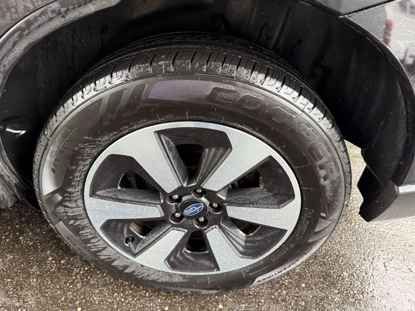 2017 Subaru Forester - Image 43