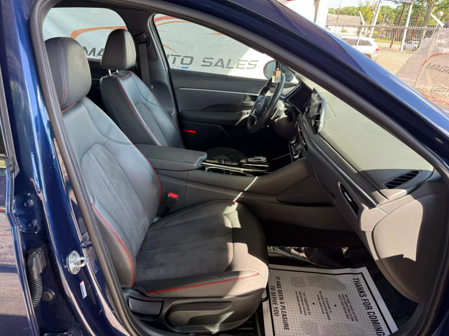 2021 Hyundai Sonata - Image 25