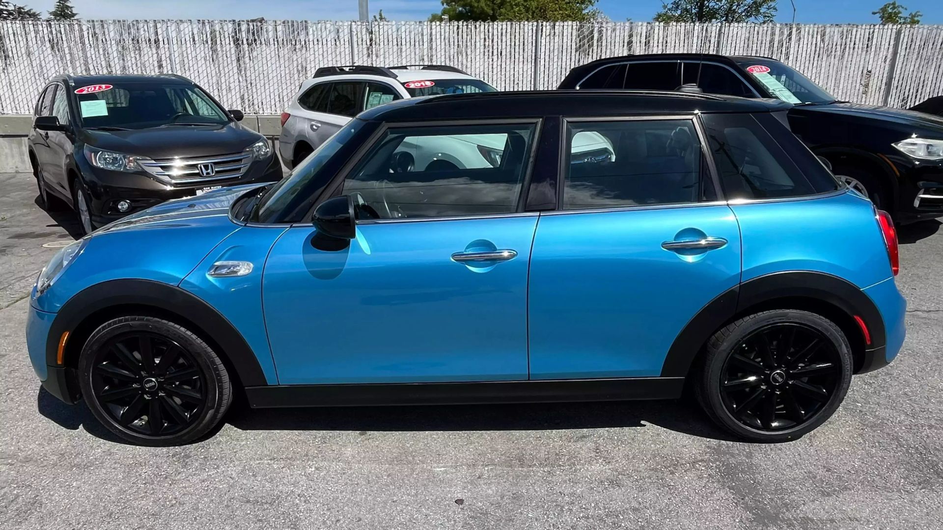 2015 Mini Hardtop 4 Door  Vin: Wmwxu3c5xf2b61951 Stock Id: B61951 - Image 4