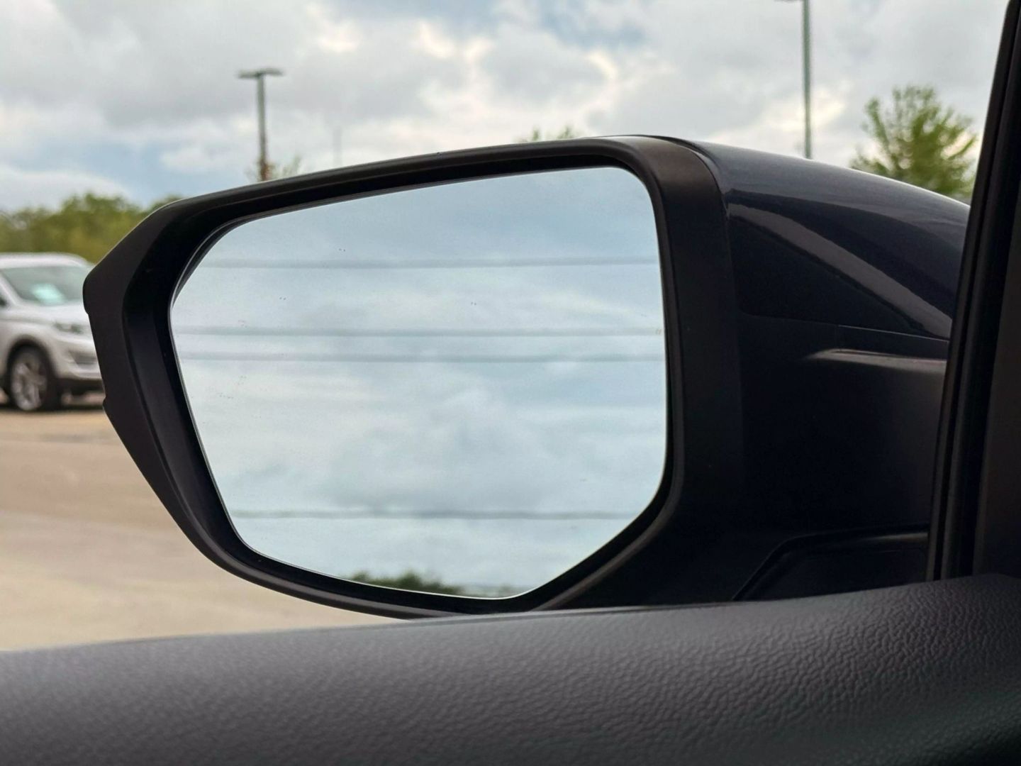 2019 Honda Civic - Image 45