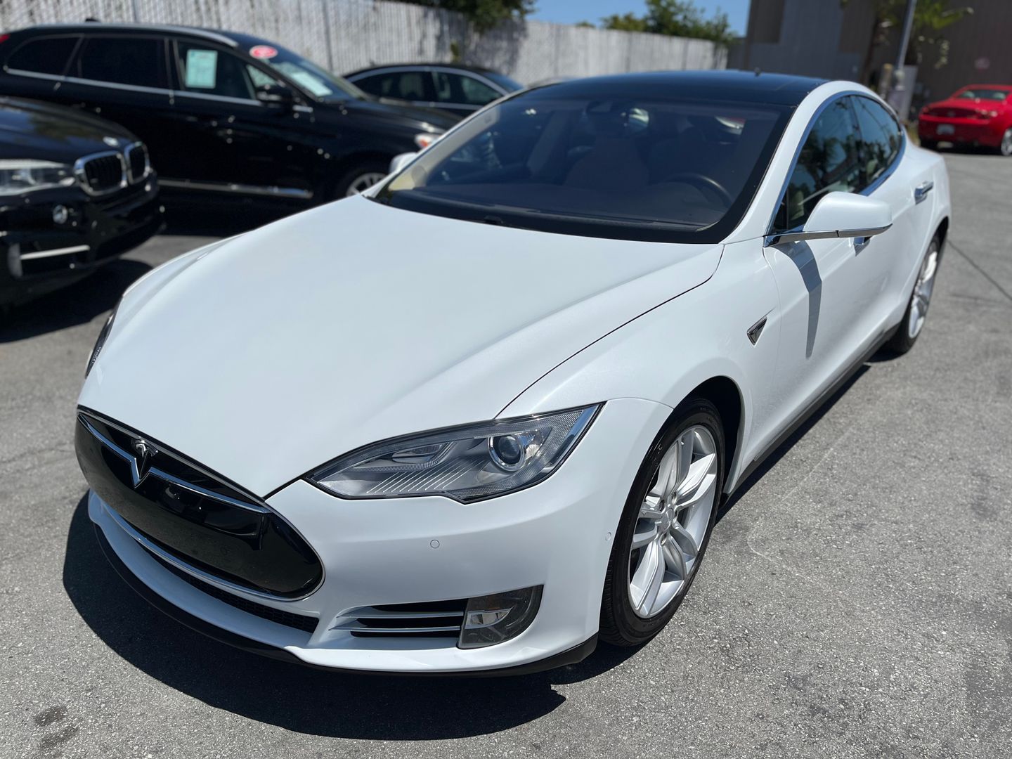 2014 Tesla Model S  Vin: 5yjsa1s11efp57144 Stock Id: P57144 - Image 3