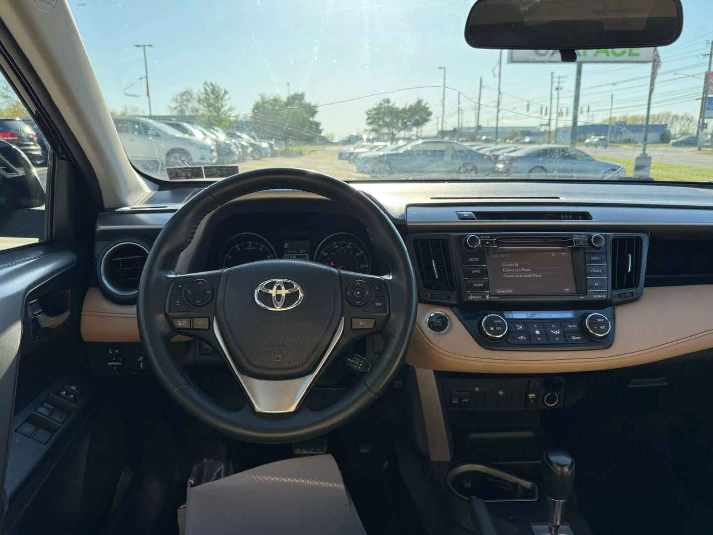 2017 Toyota Rav4 - Image 25
