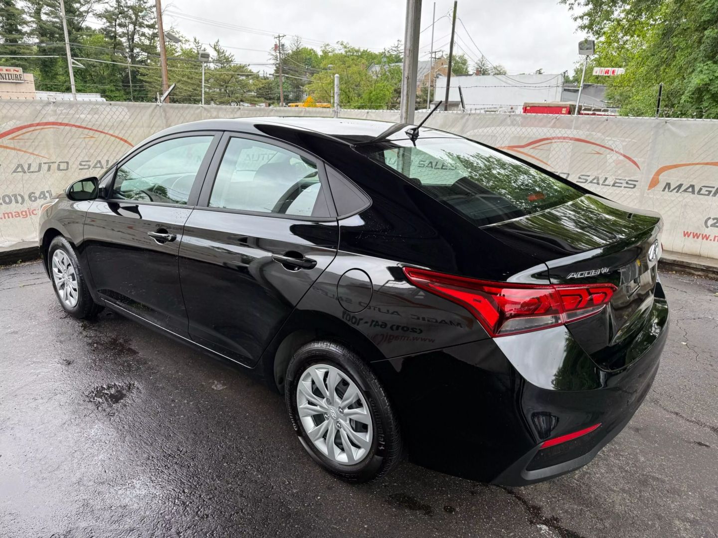 2022 Hyundai Accent - Image 13