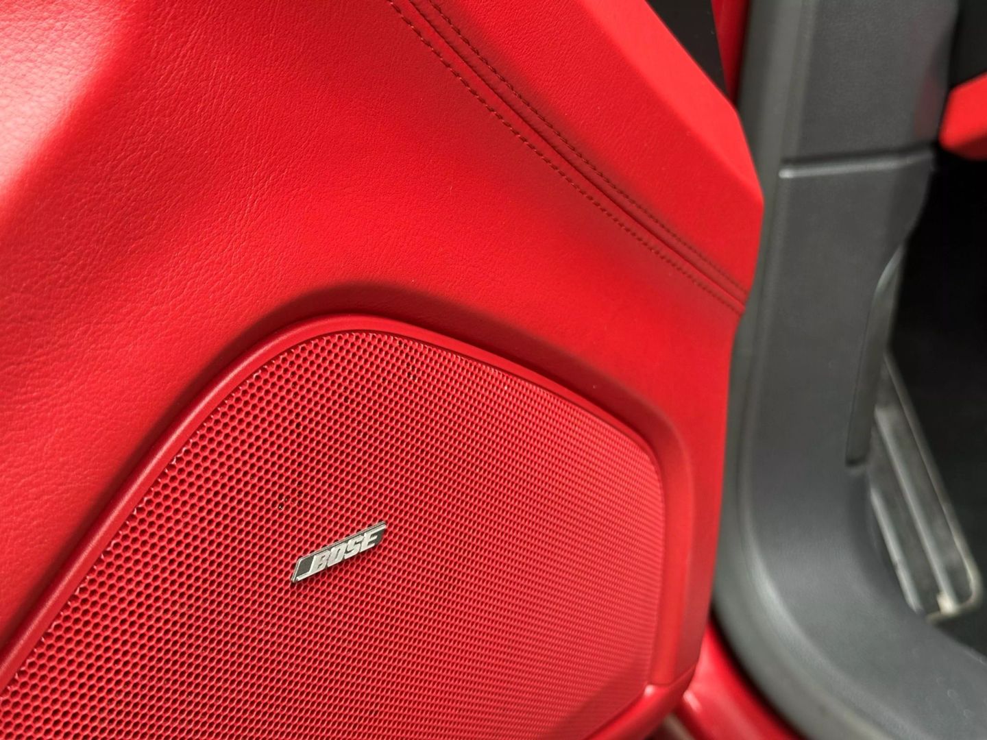 2014 Porsche Panamera - Image 33