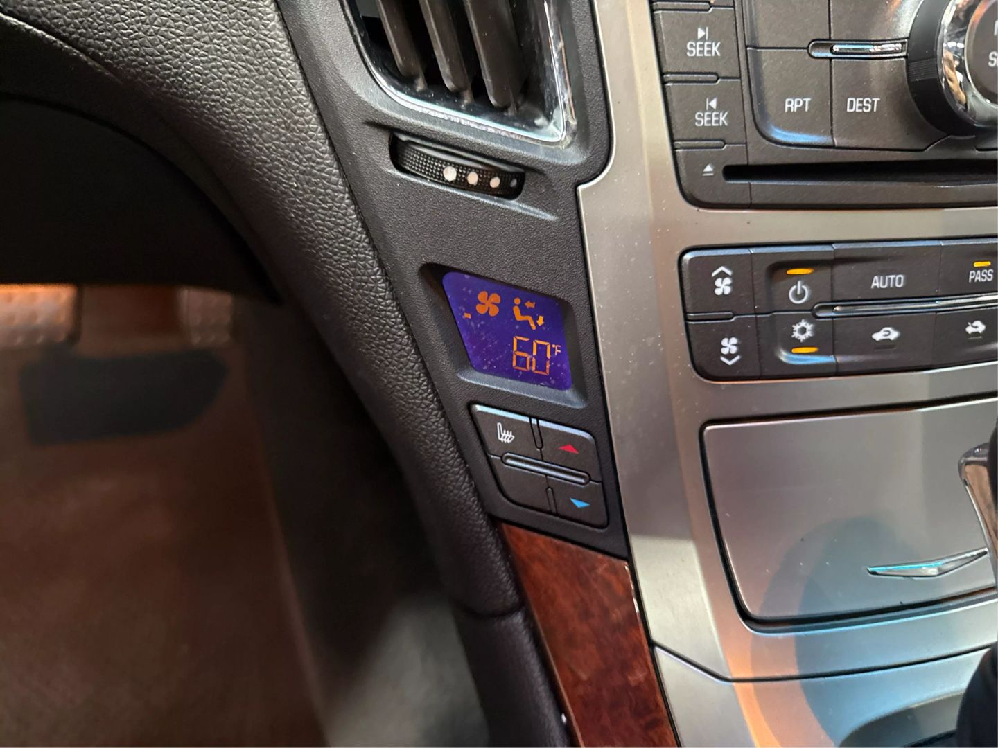 2012 Cadillac Cts - Image 28