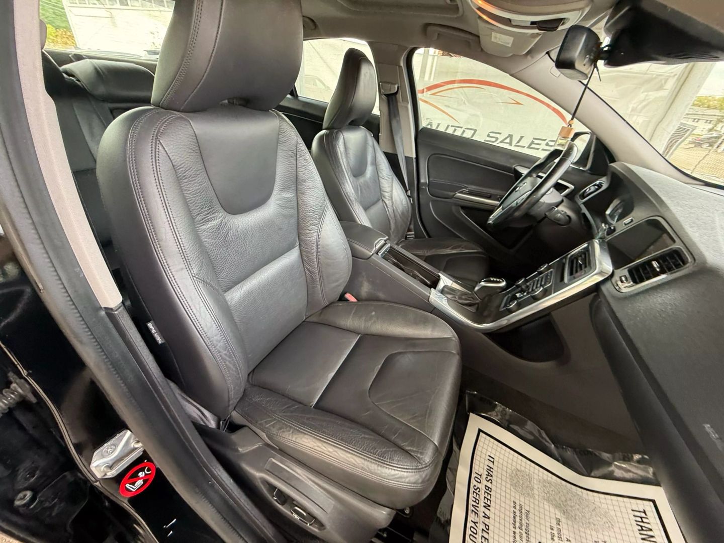 2014 Volvo S60 - Image 26
