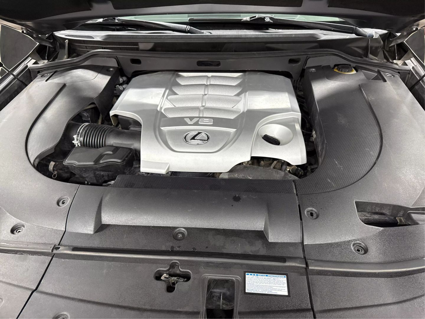 2013 Lexus Lx - Image 9