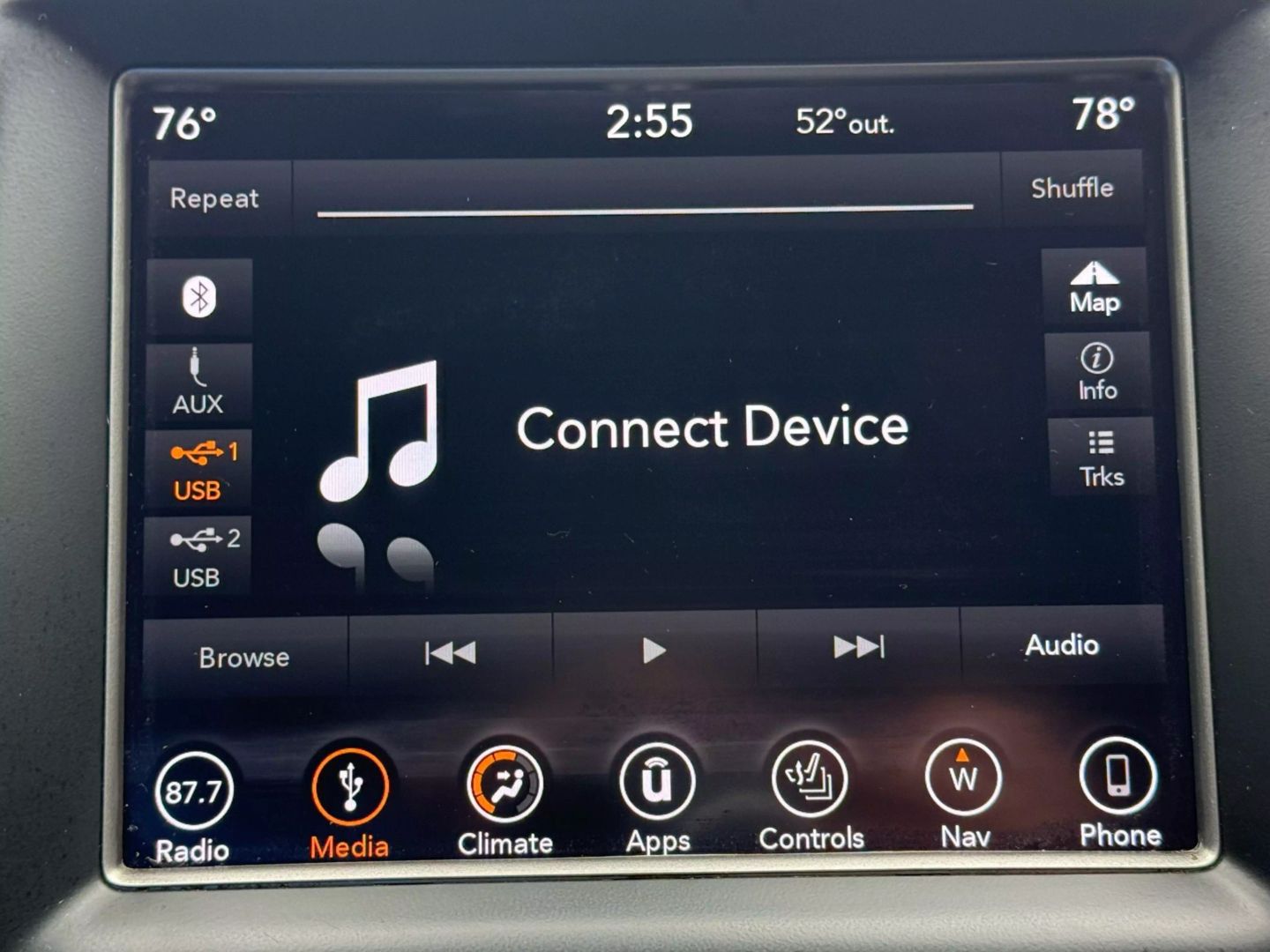 2018 Jeep Grand Cherokee - Image 39