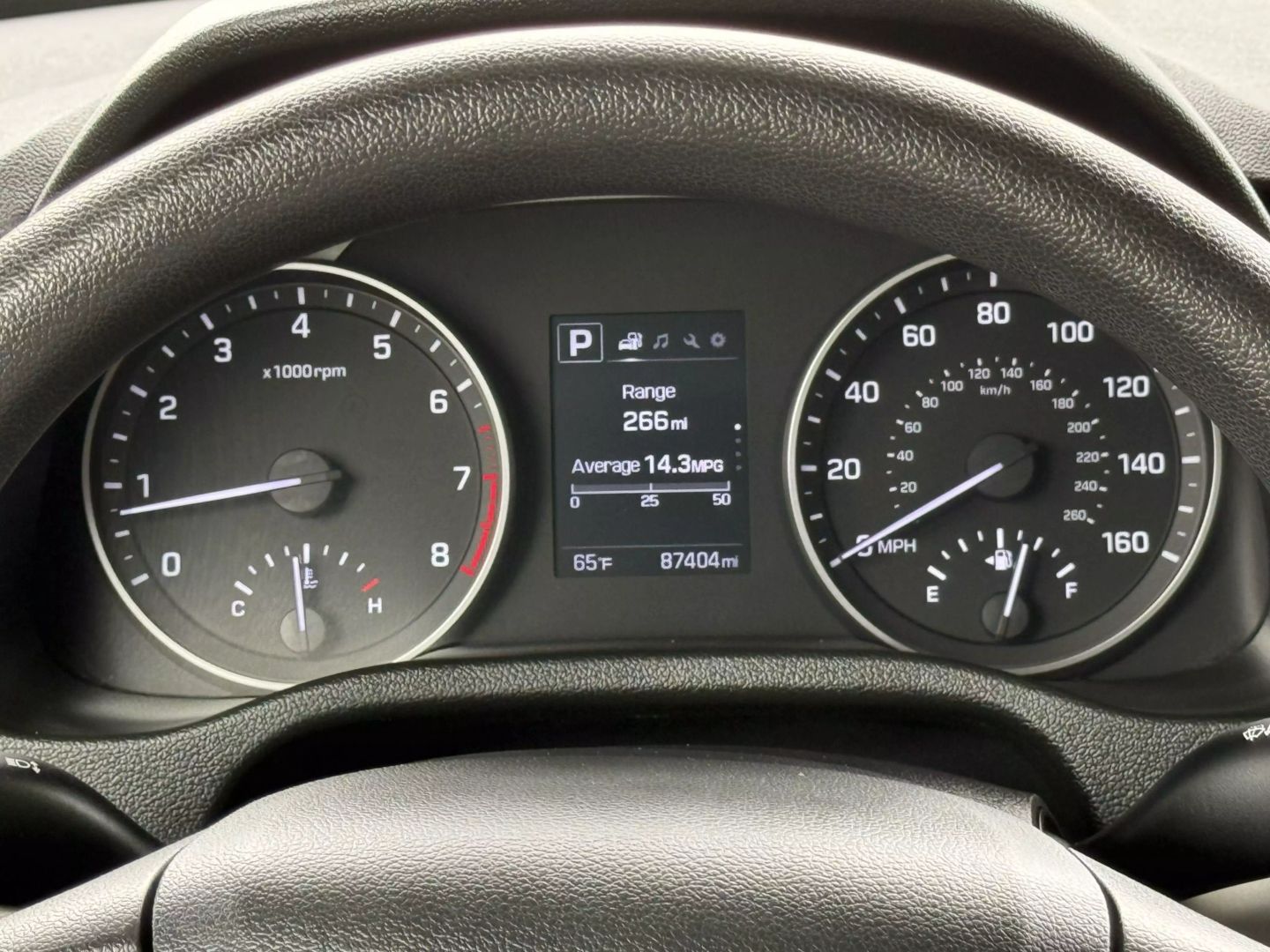 2018 Hyundai Elantra - Image 33