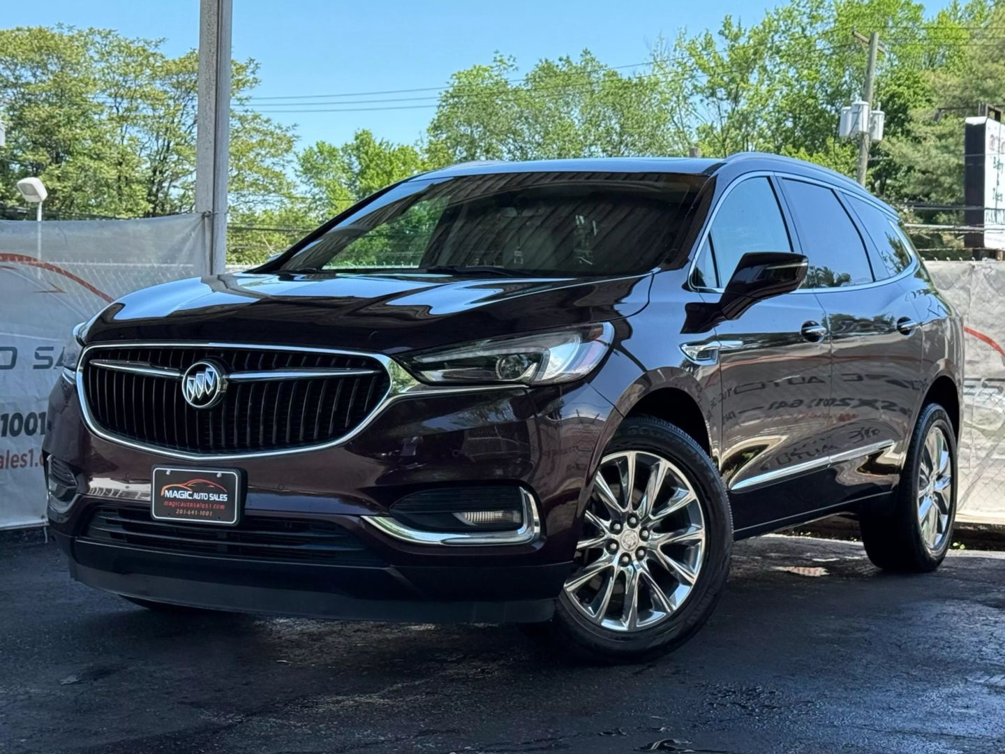 2019 Buick Enclave - Image 1