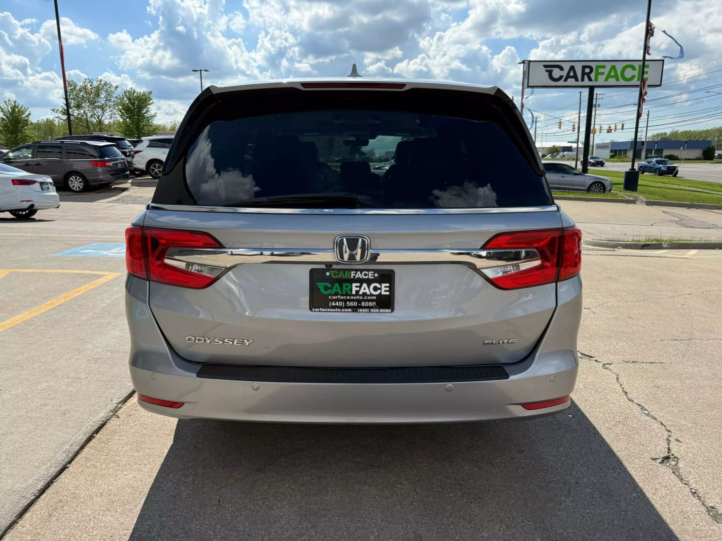 2018 Honda Odyssey - Image 10