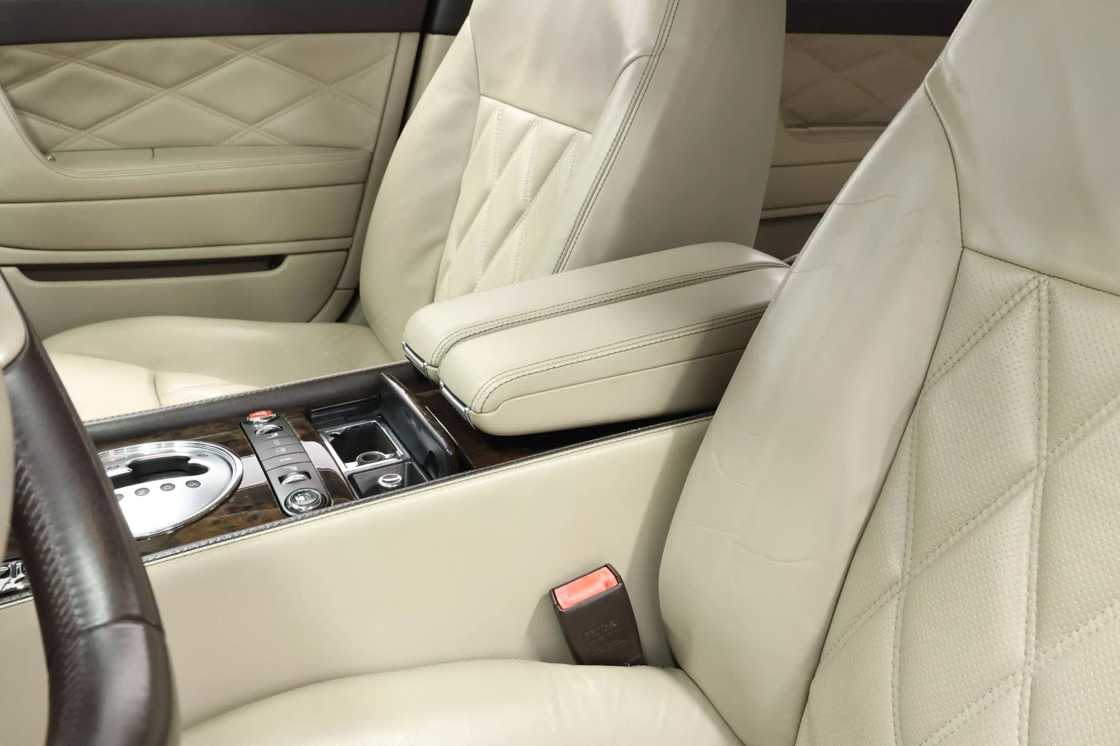 2008 Bentley Continental - Image 18