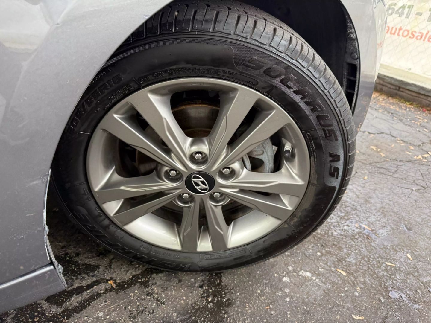 2018 Hyundai Elantra - Image 46