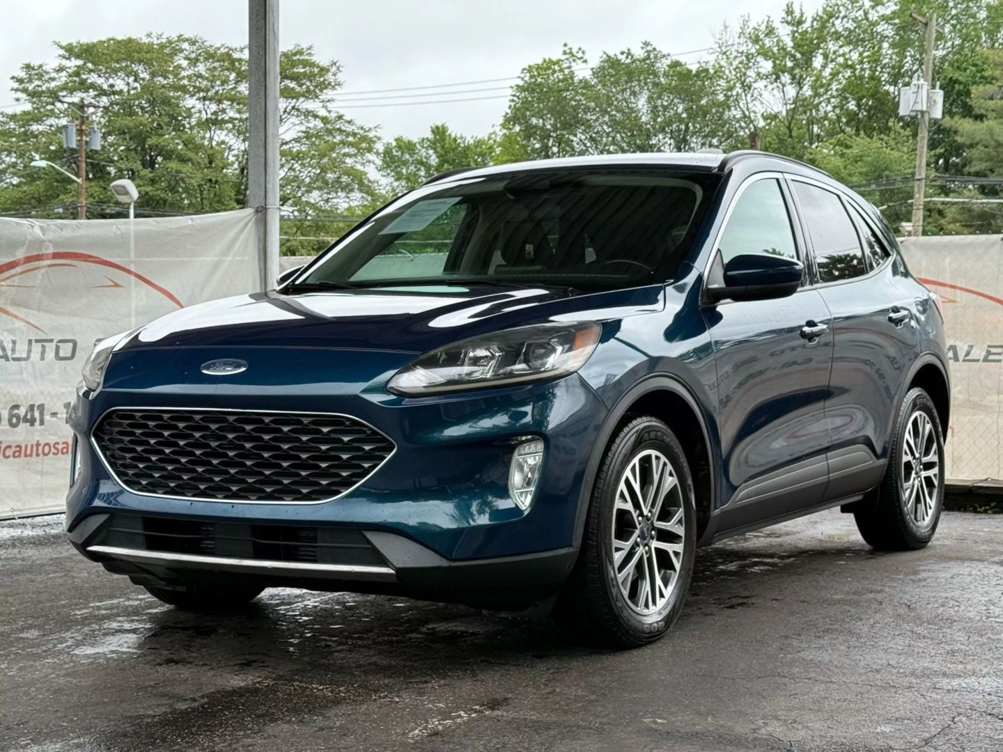2020 Ford Escape - Image 3