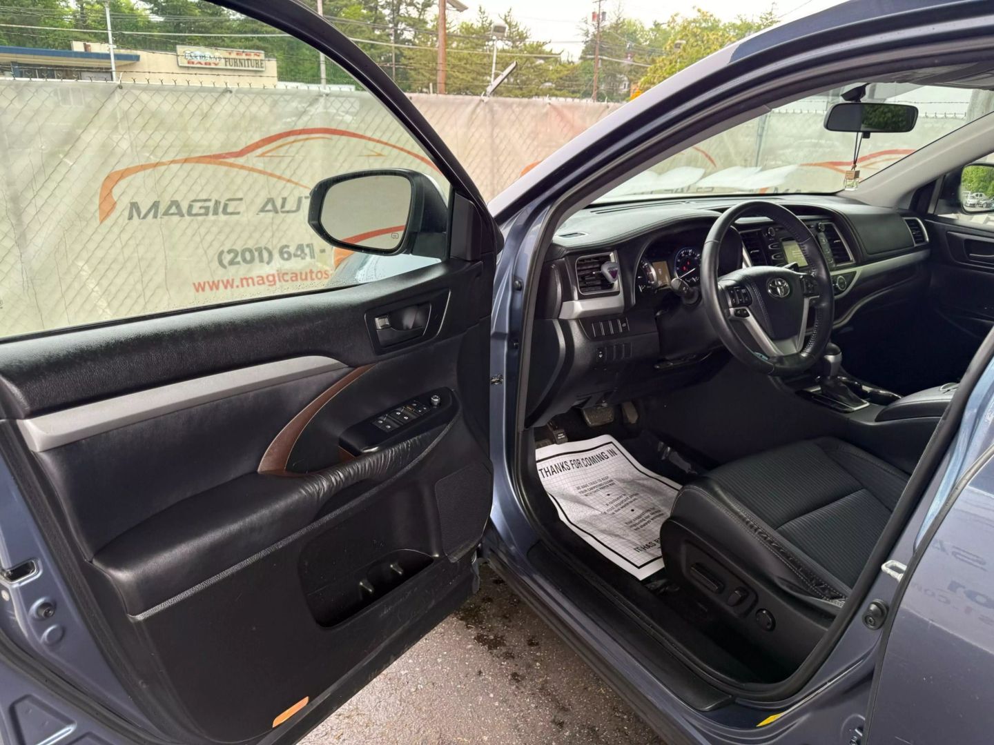 2015 Toyota Highlander - Image 14