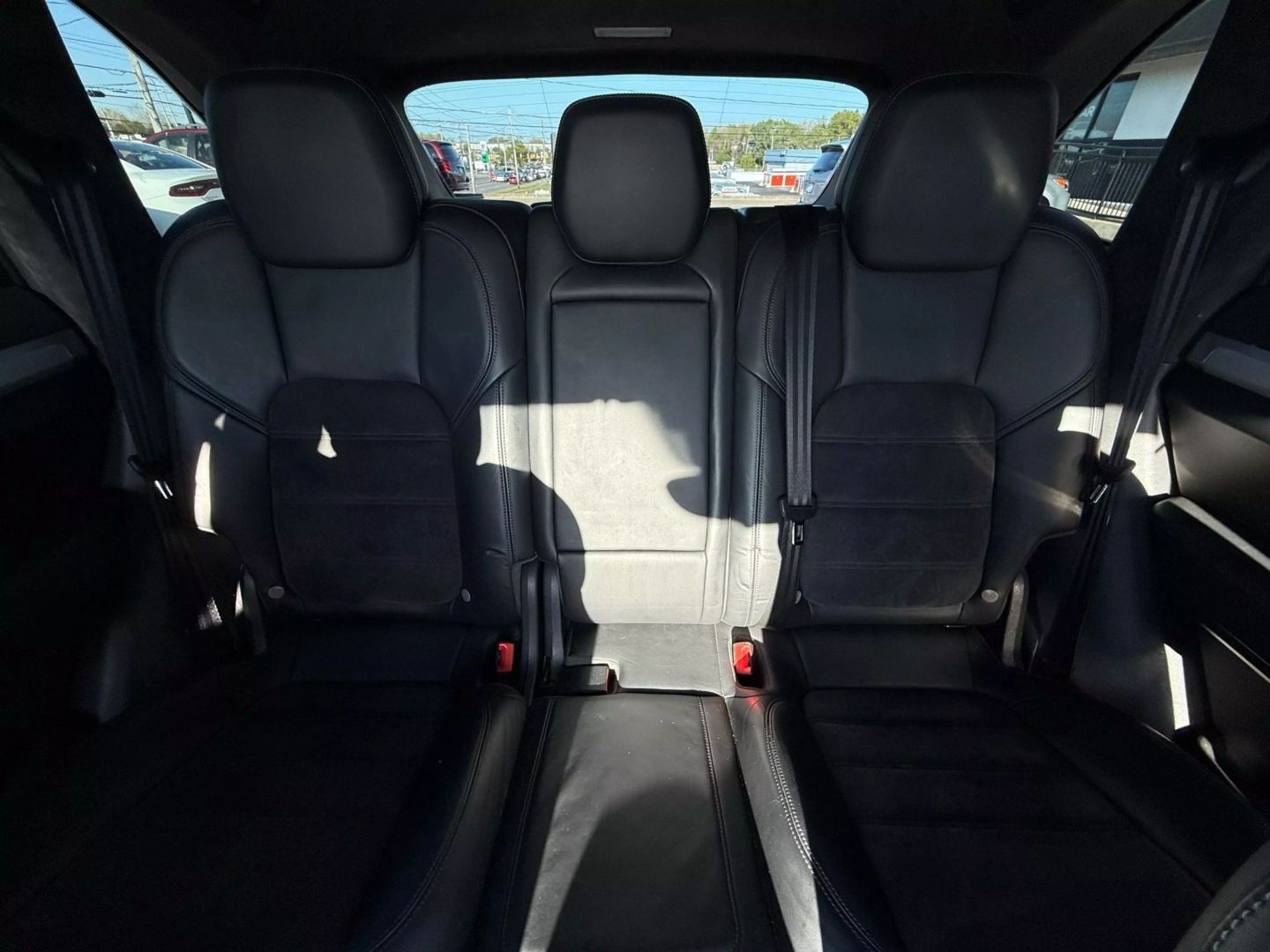 2014 Porsche Cayenne - Image 43