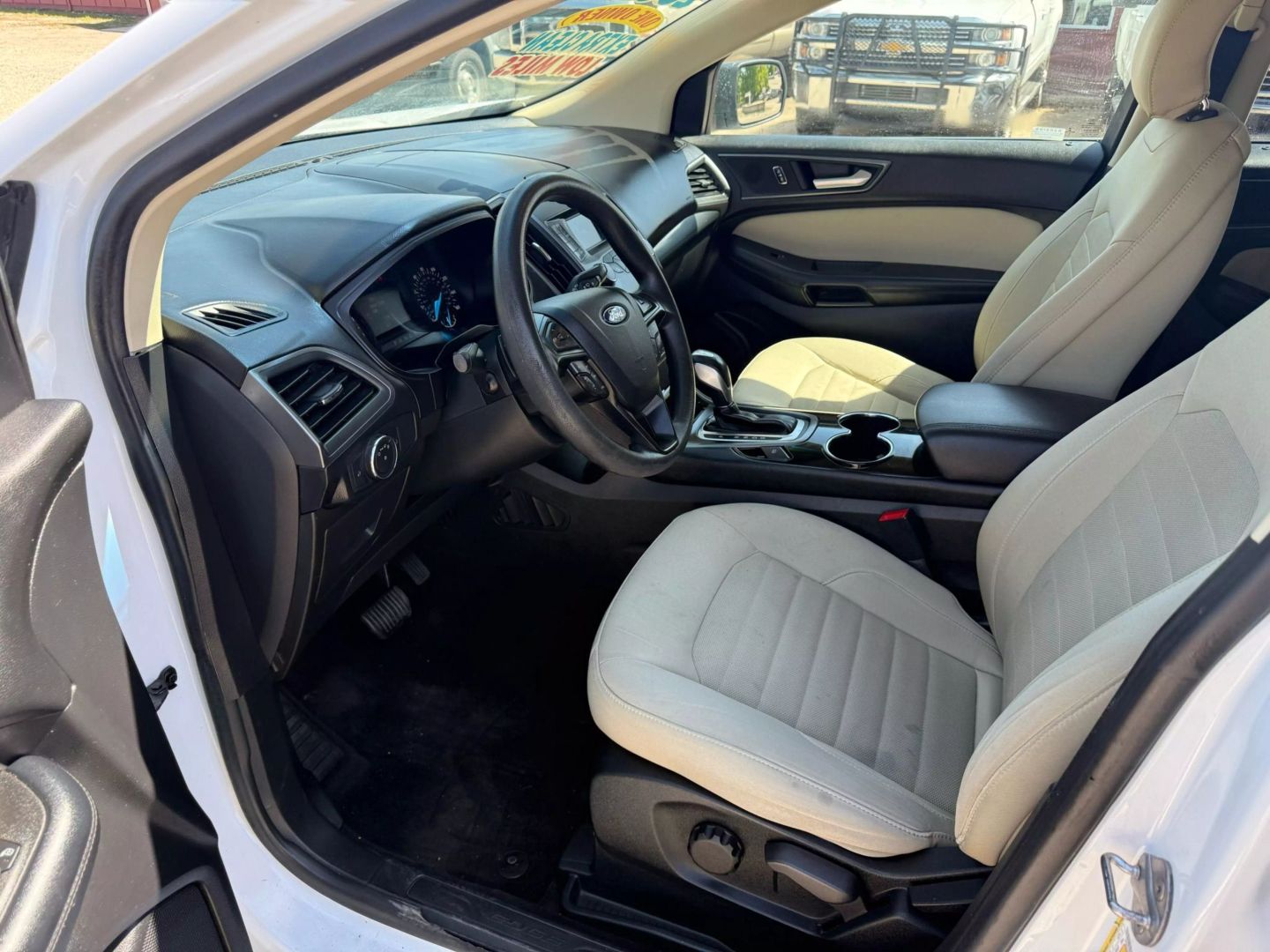 Image 8 of 2015 FORD EDGE