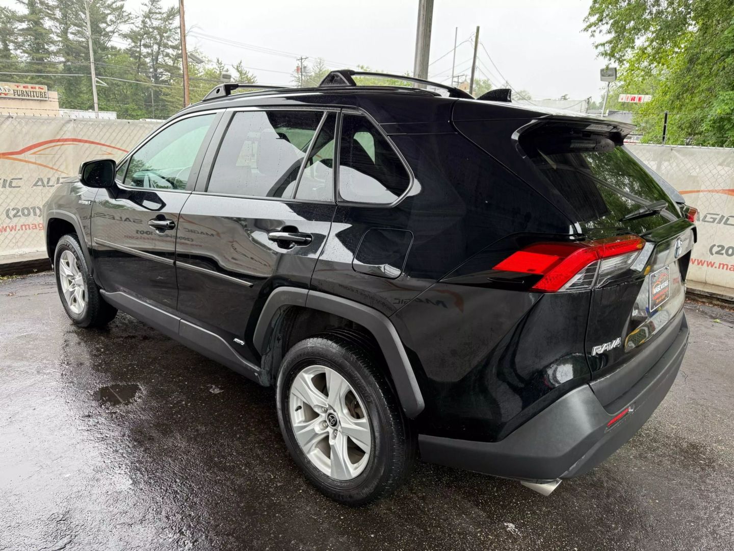 2021 Toyota Rav4 Hybrid - Image 11