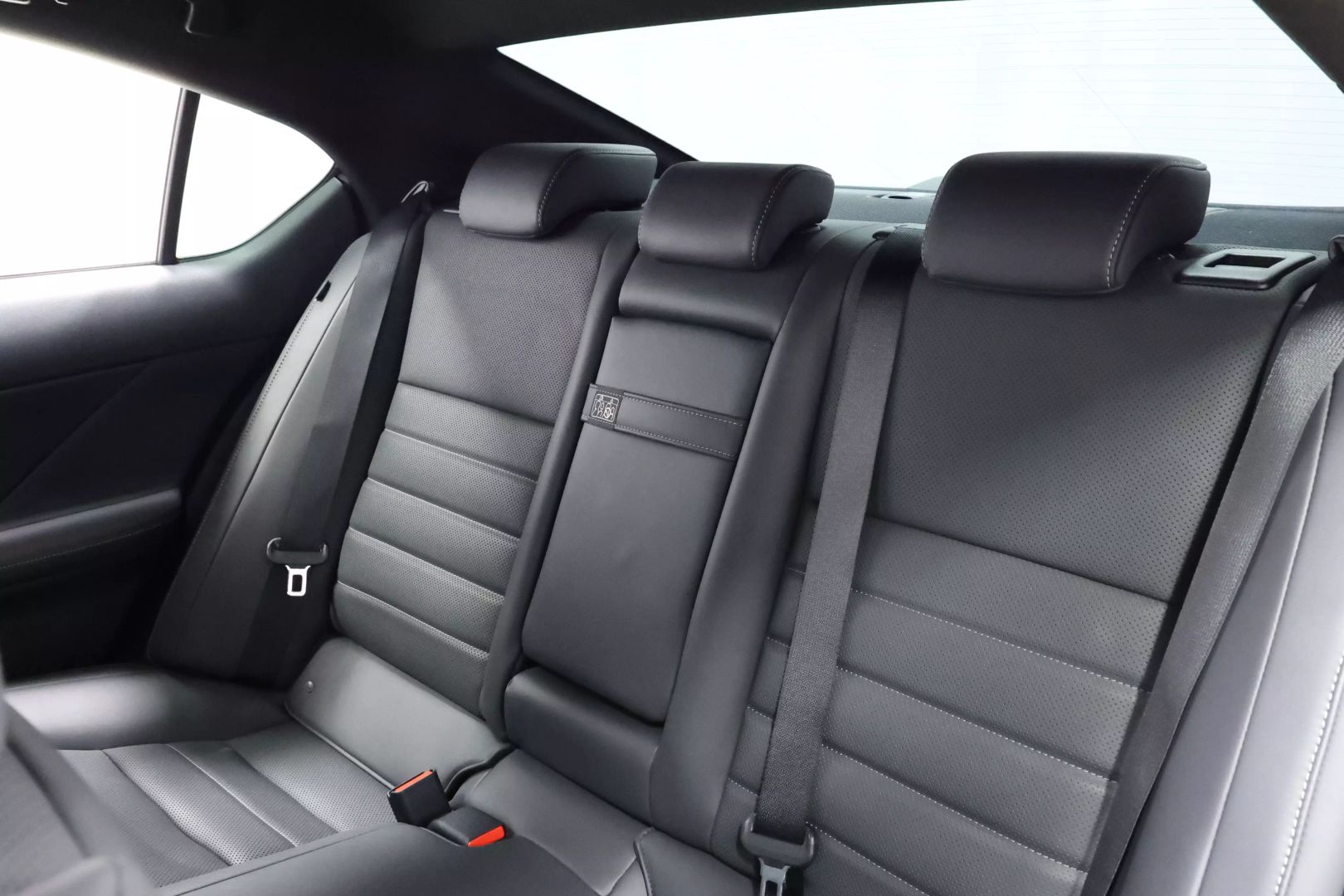 2023 Lexus Is - Image 55