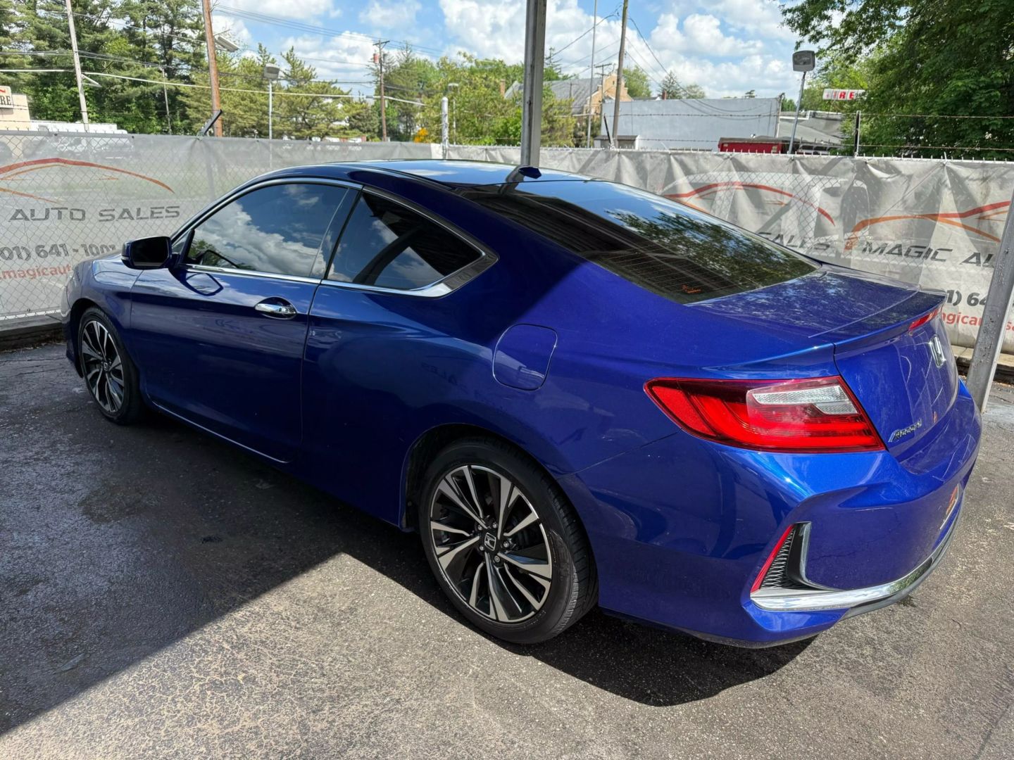 2017 Honda Accord - Image 12