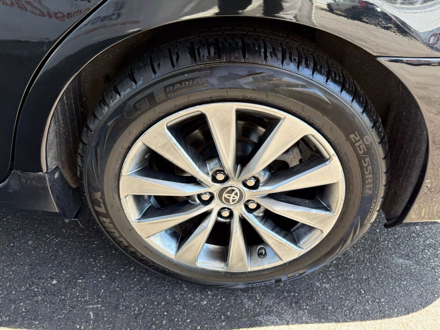 2015 Toyota Camry - Image 43