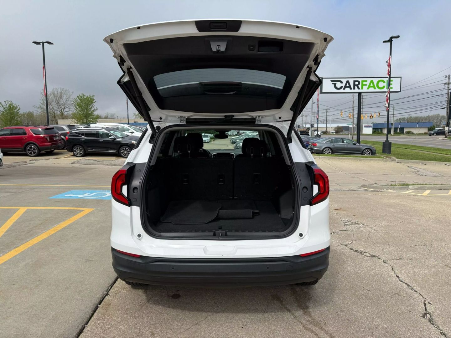 2020 Gmc Terrain - Image 11