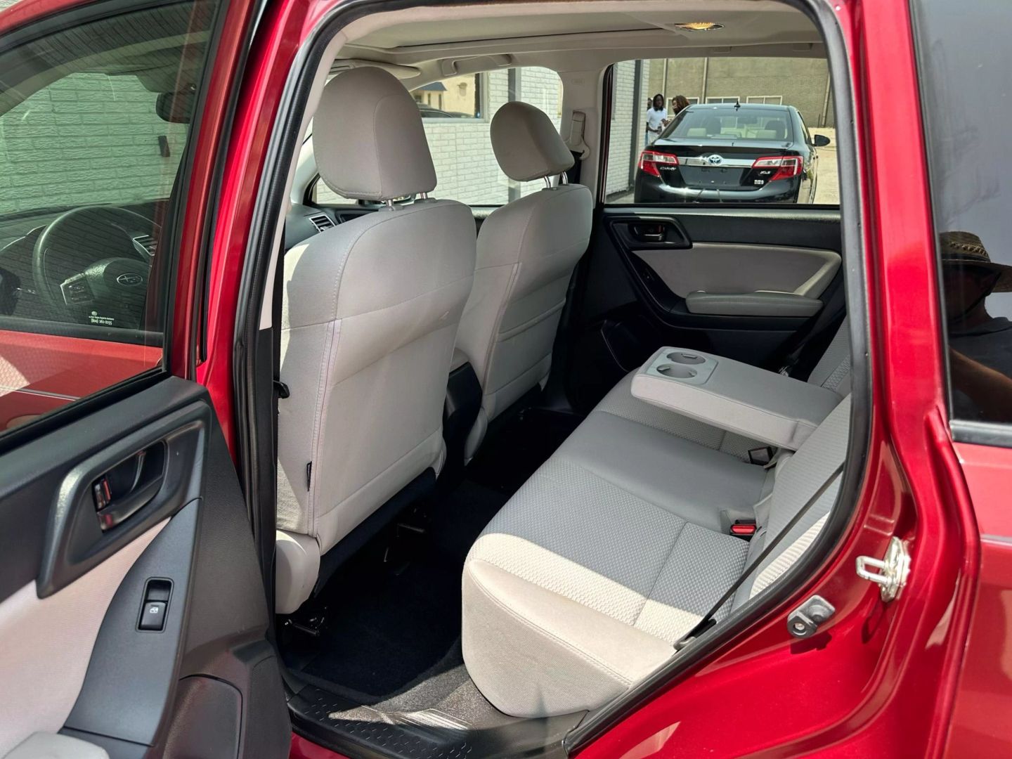 2016 Subaru Forester - Image 20