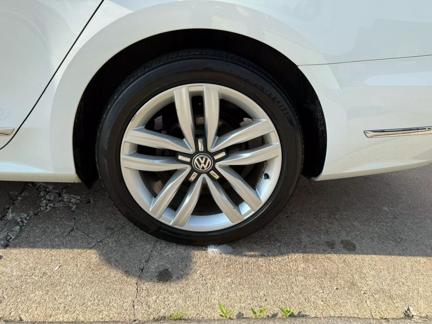 2017 Volkswagen Passat - Image 54
