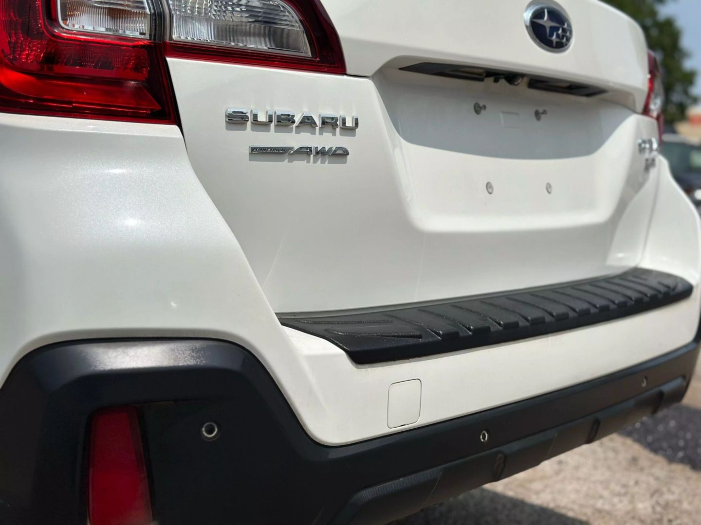 2018 Subaru Outback - Image 7