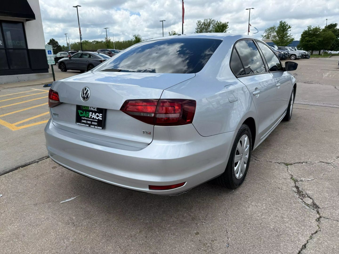 2016 Volkswagen Jetta - Image 14