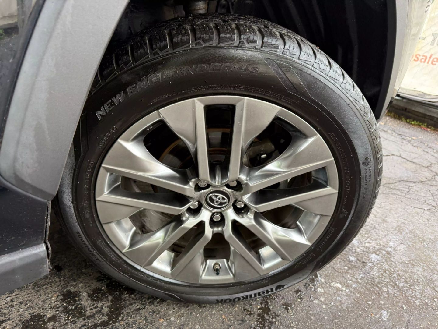 2019 Toyota Rav4 - Image 51