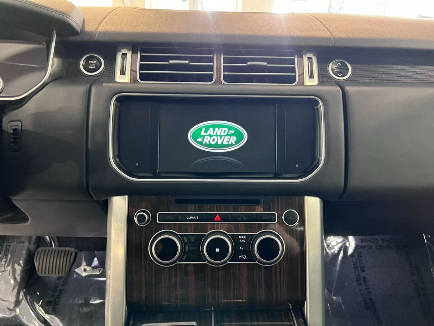 2015 Land Rover Range Rover Hse Sport Utility 4d - Image 20