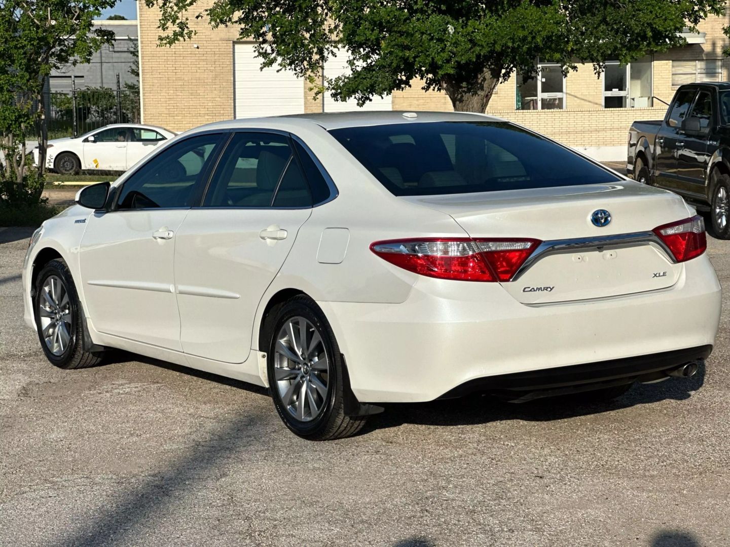 2015 Toyota Camry - Image 5