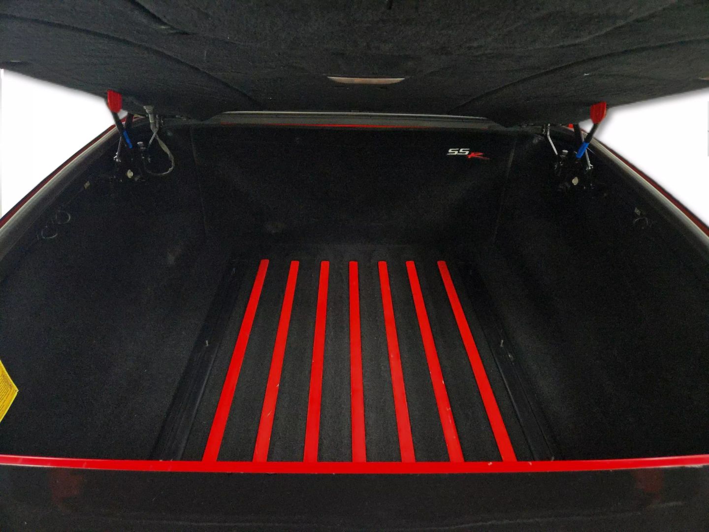 2005 Chevrolet Ssr - Image 10