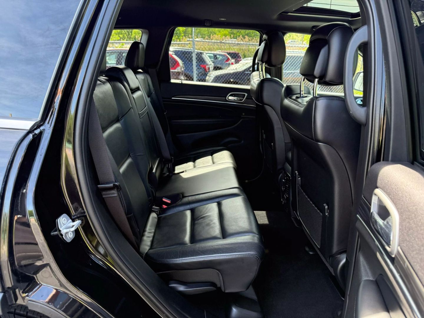 2019 Jeep Grand Cherokee - Image 22