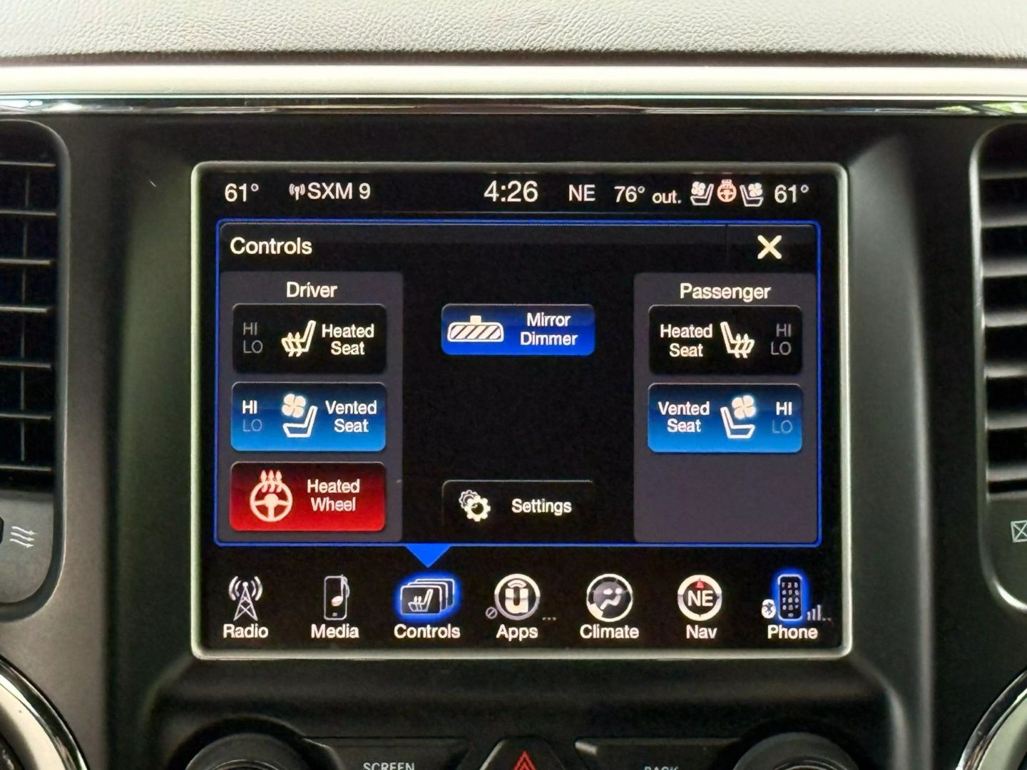 2014 Jeep Grand Cherokee - Image 34