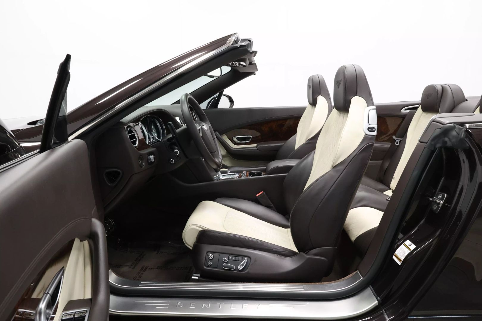 2013 Bentley Continental - Image 13