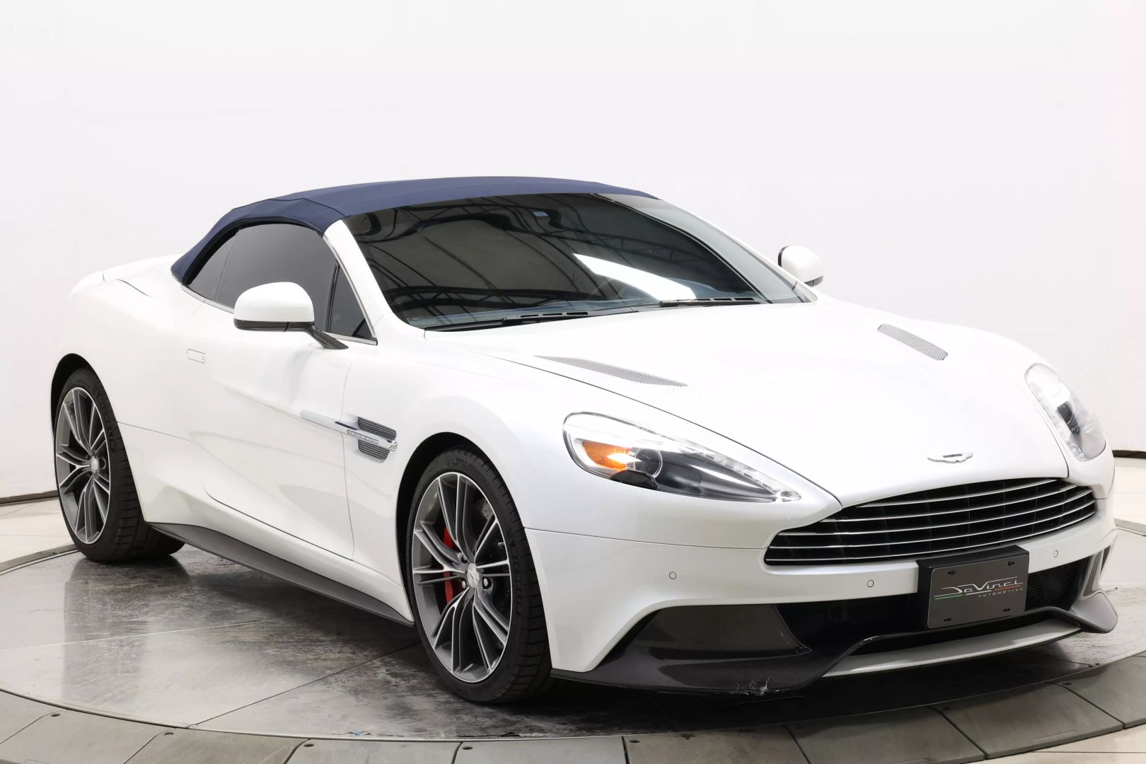 2015 Aston Martin Vanquish - Image 94