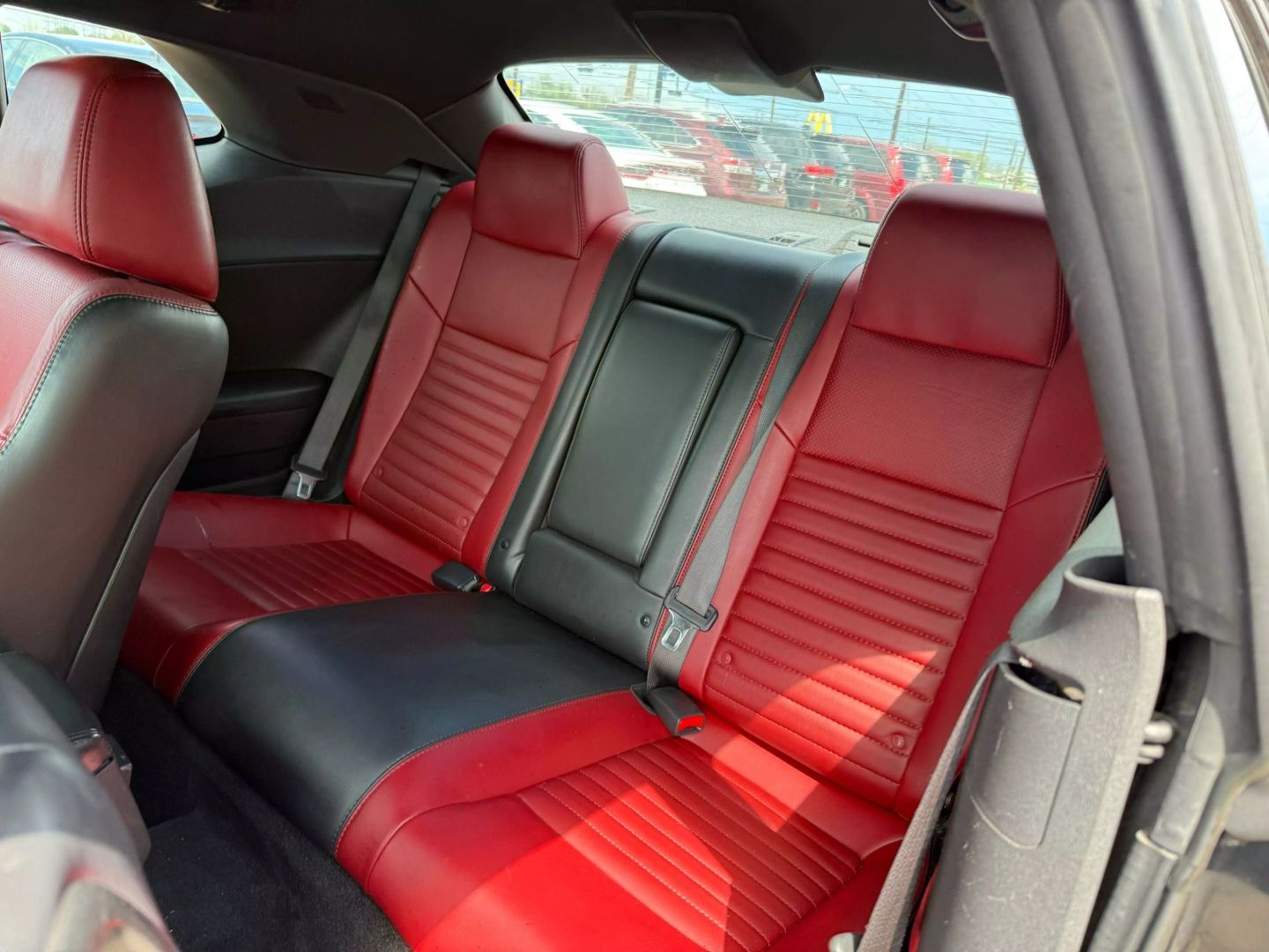 2013 Dodge Challenger - Image 18
