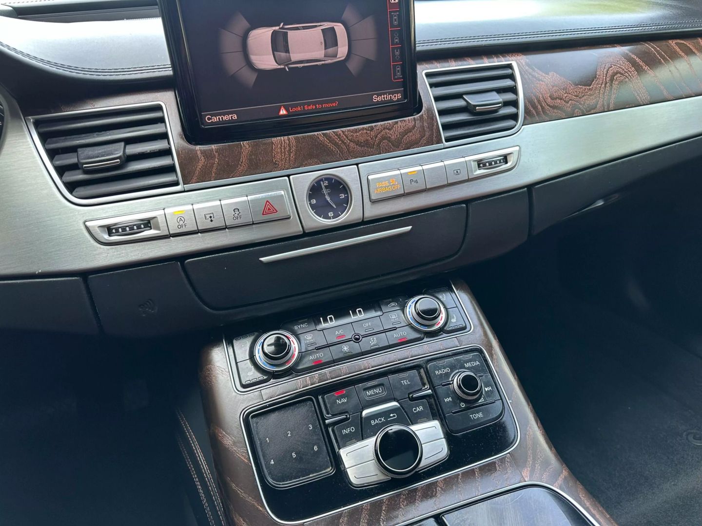 2017 Audi A8 - Image 77