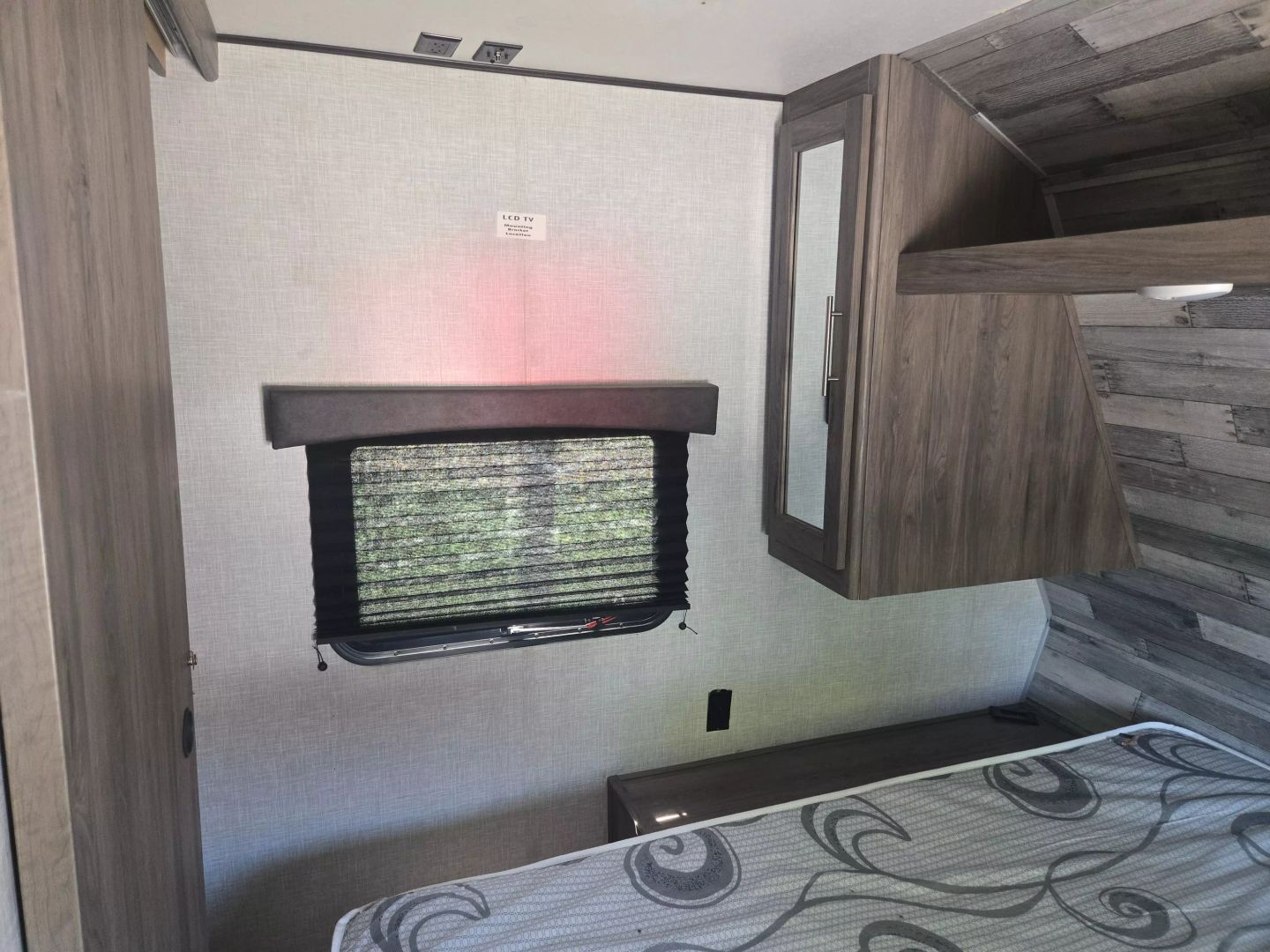 2021 Keyston Rv Zinger Zr328 Sb21 - Image 16