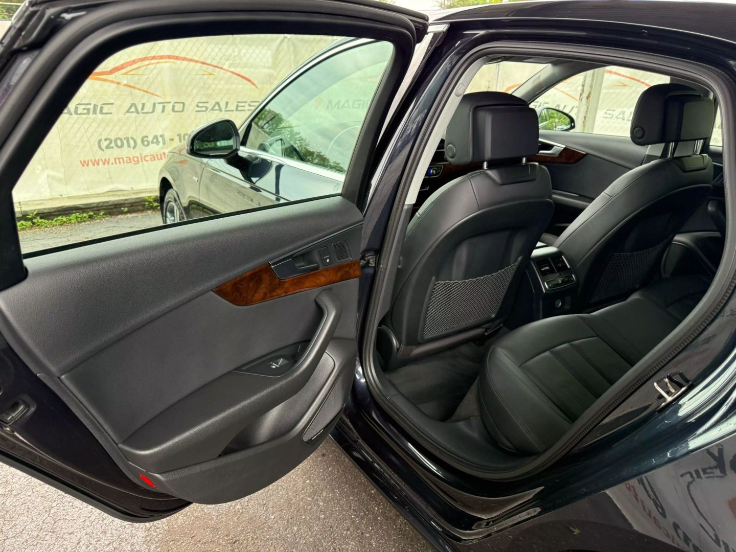2018 Audi A4 - Image 17