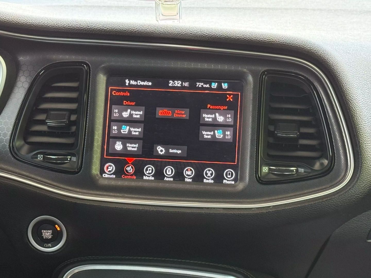 2017 Dodge Challenger - Image 23