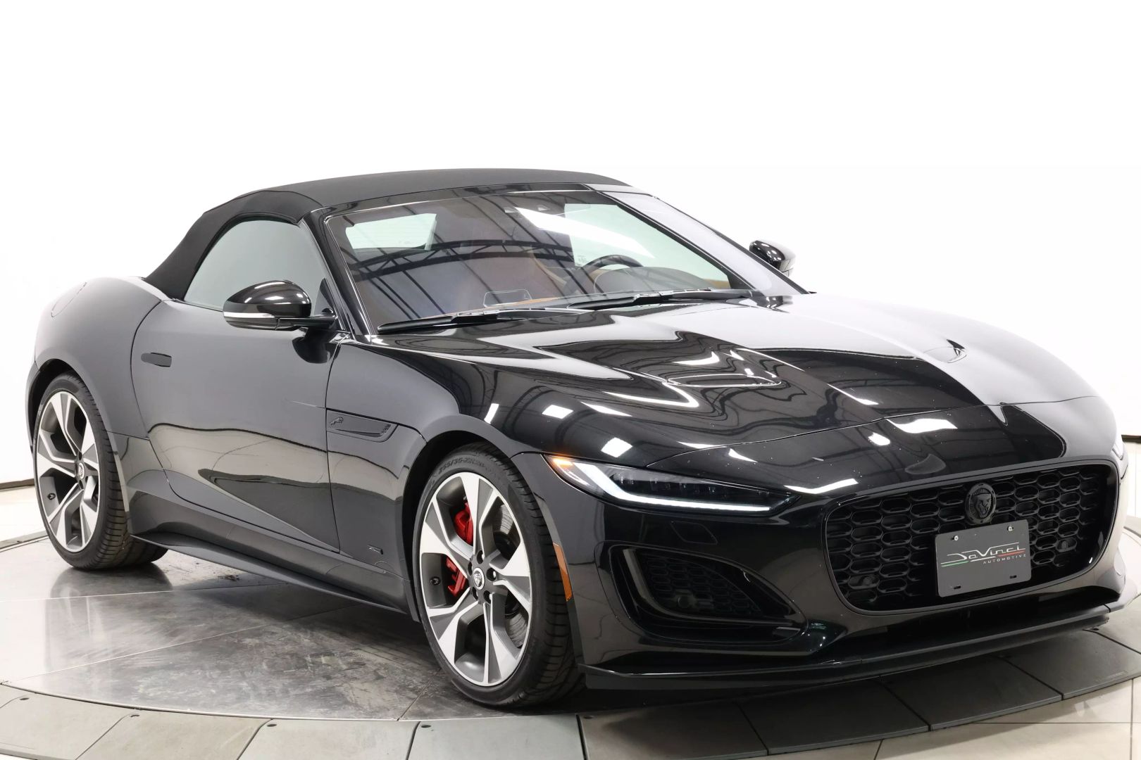2024 Jaguar F-type - Image 88