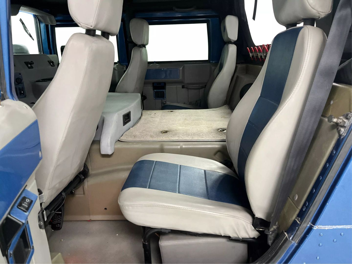 1996 Hummer H1 - Image 10