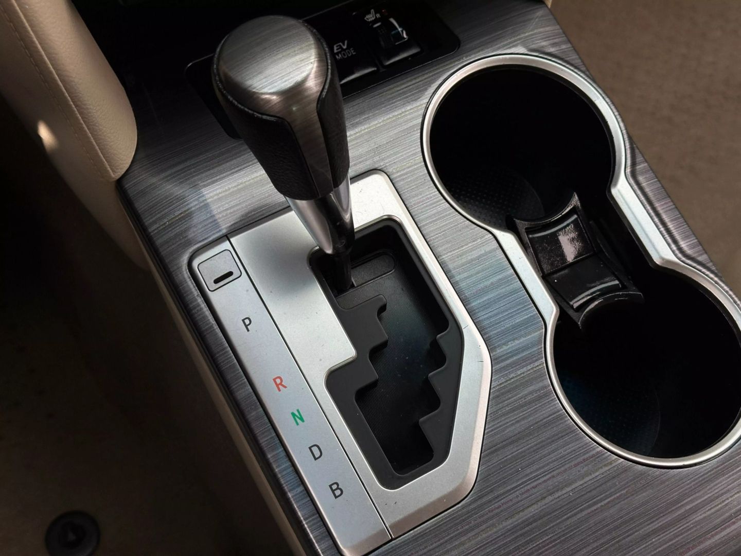 2012 Toyota Camry - Image 35